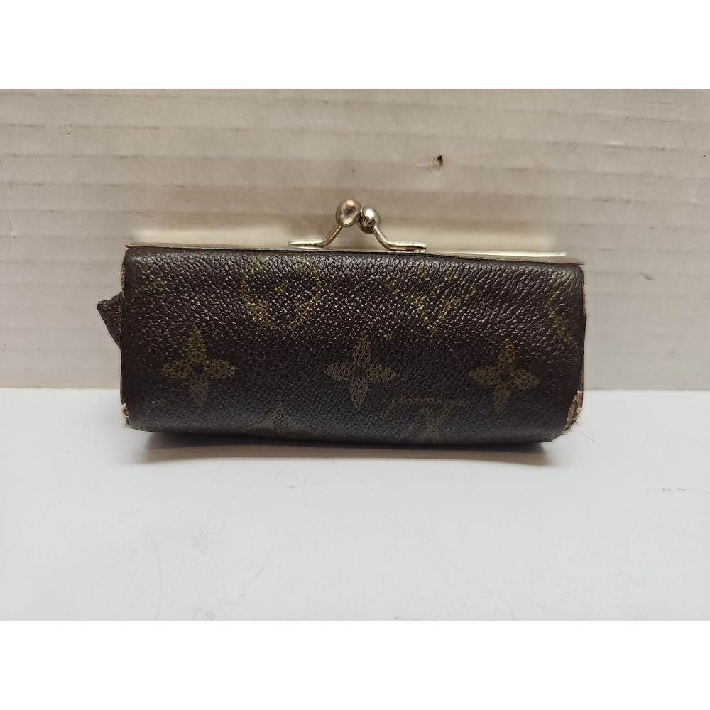 1970s LOUIS VUITTON Classic Monogram Canvas Mini Kiss Lock Coin/Lipstick Purse